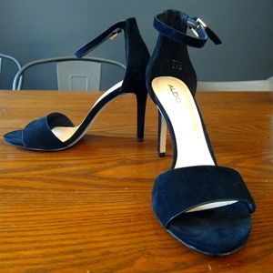 Classic Heeled Suede Sandals